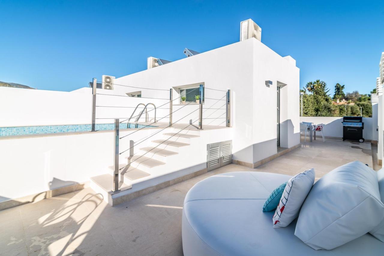 Casa Isabel: Luxury Condo with Private Infinity Pool Marbella Exterior photo